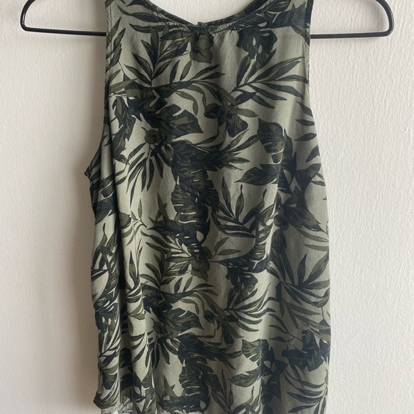 Old Navy Tank Top - Picture 2 of 4